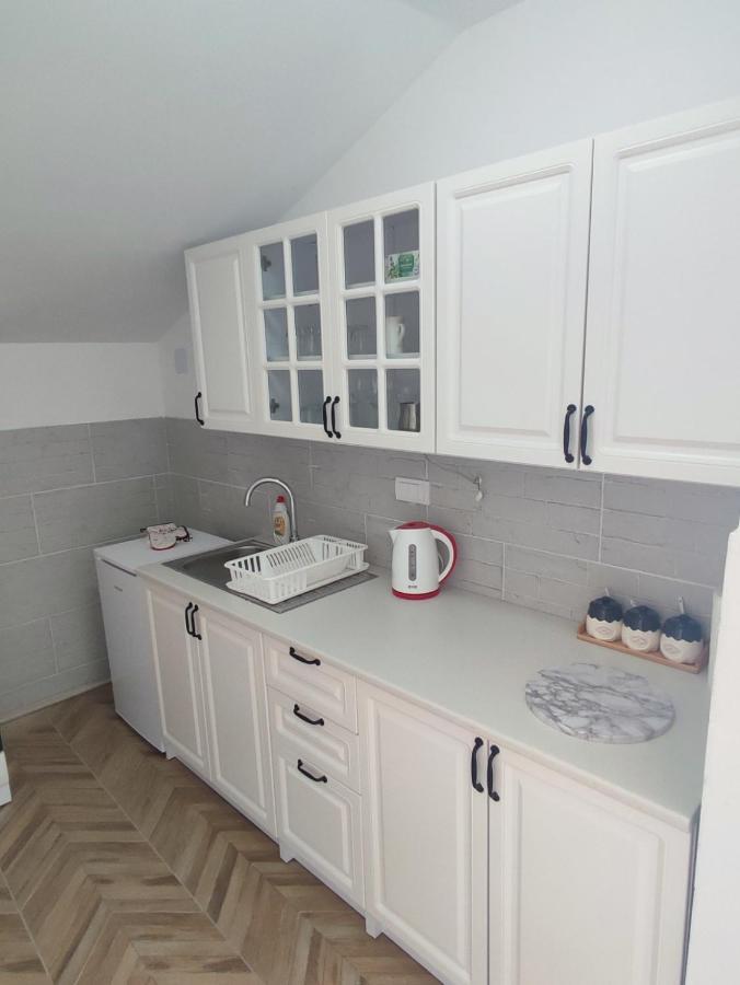 Apartman Flora 维尔蒂尼克 外观 照片